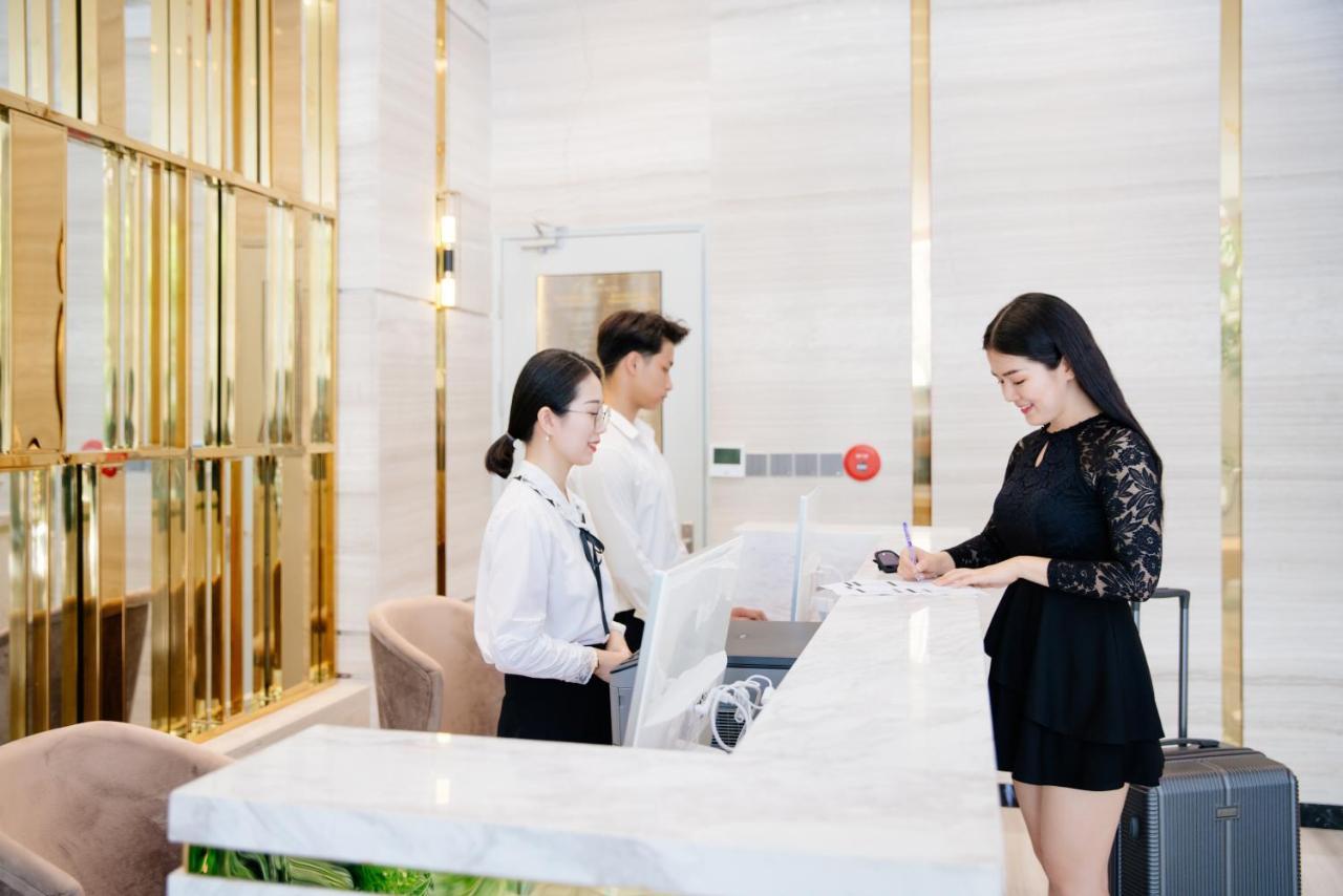 Adela Boutique - Gần Biển Khách sạn Đà Nẵng