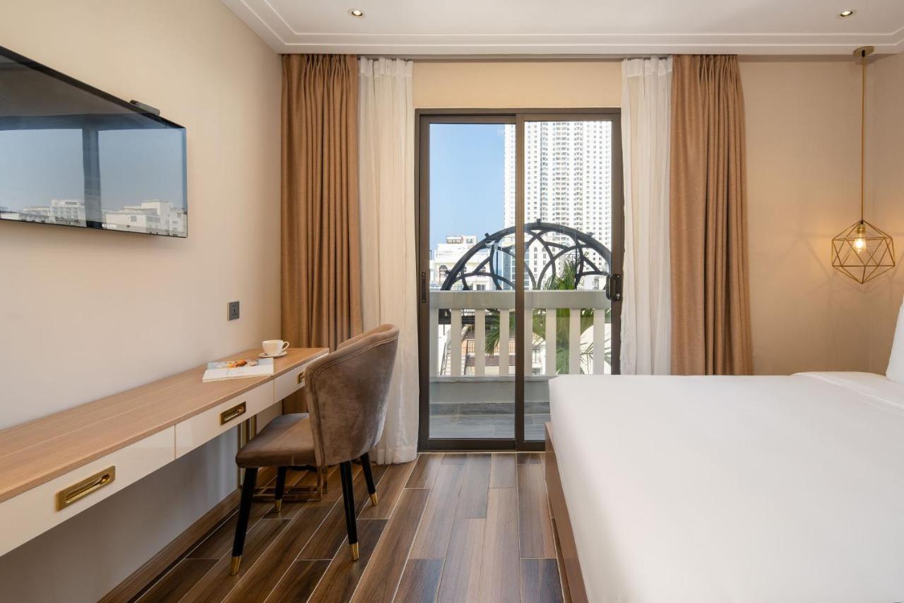 Khách sạn Adela Boutique - Gần Biển 4*