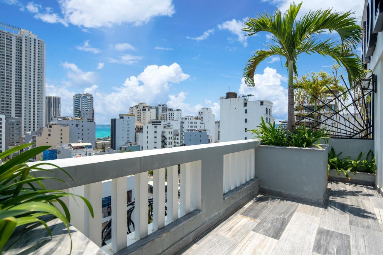 Adela Boutique - Gần Biển Khách sạn Đà Nẵng