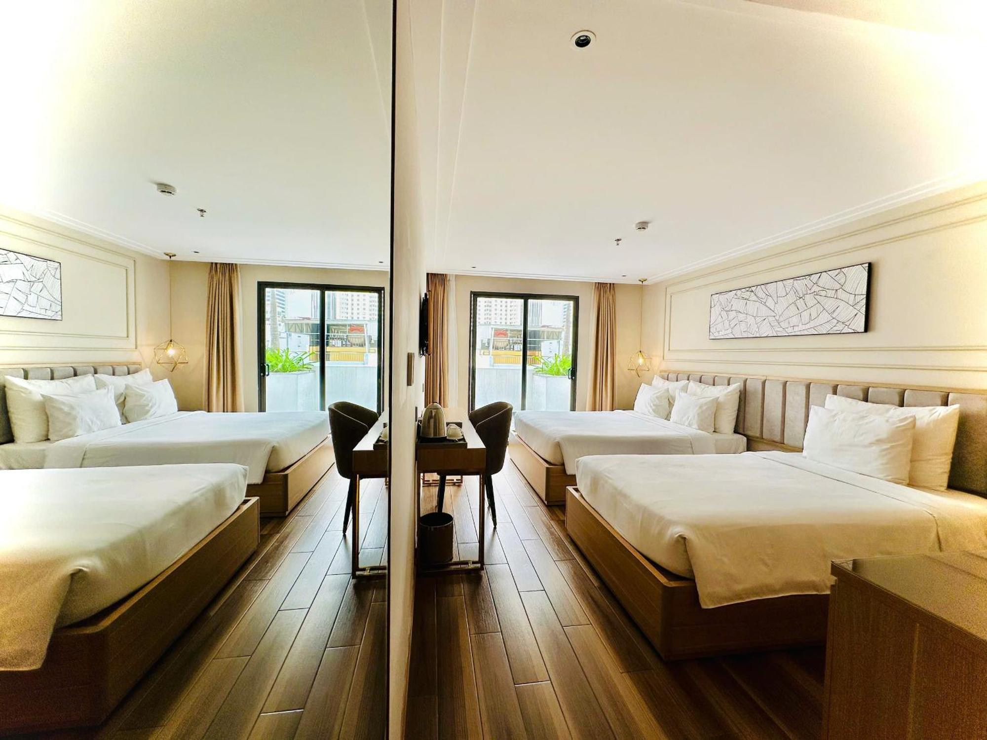 Adela Boutique - Gần Biển 4*