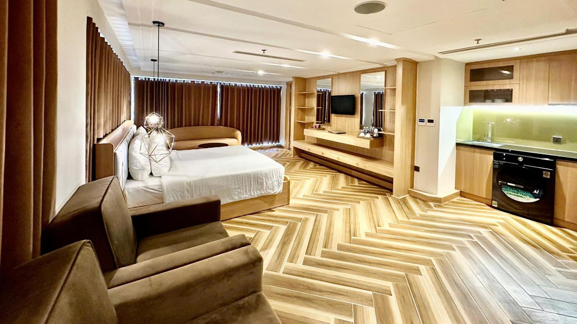 Adela Boutique - Gần Biển 4* Đà Nẵng